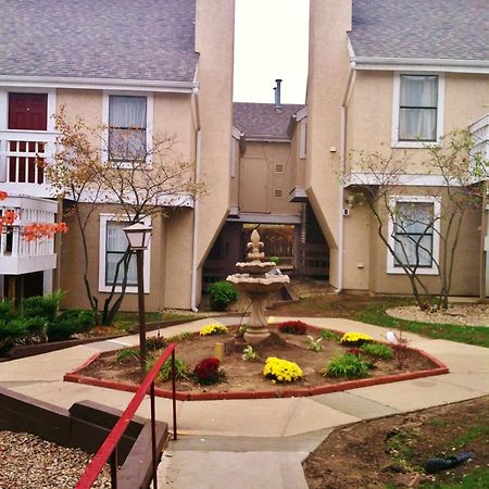 Affordable Suites Of America Grand Rapids Kentwood Экстерьер фото