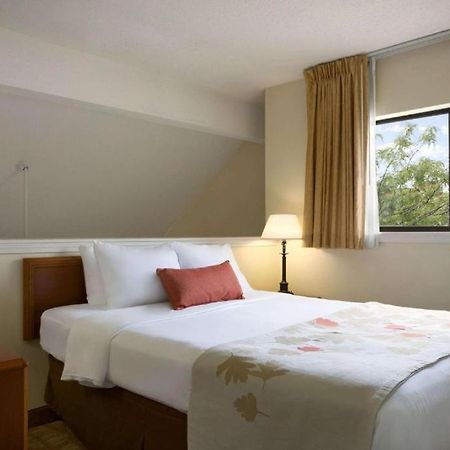 Affordable Suites Of America Grand Rapids Kentwood Экстерьер фото