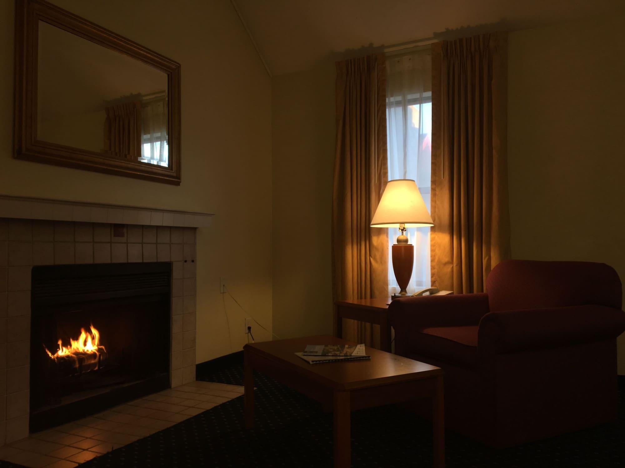 Affordable Suites Of America Grand Rapids Kentwood Экстерьер фото