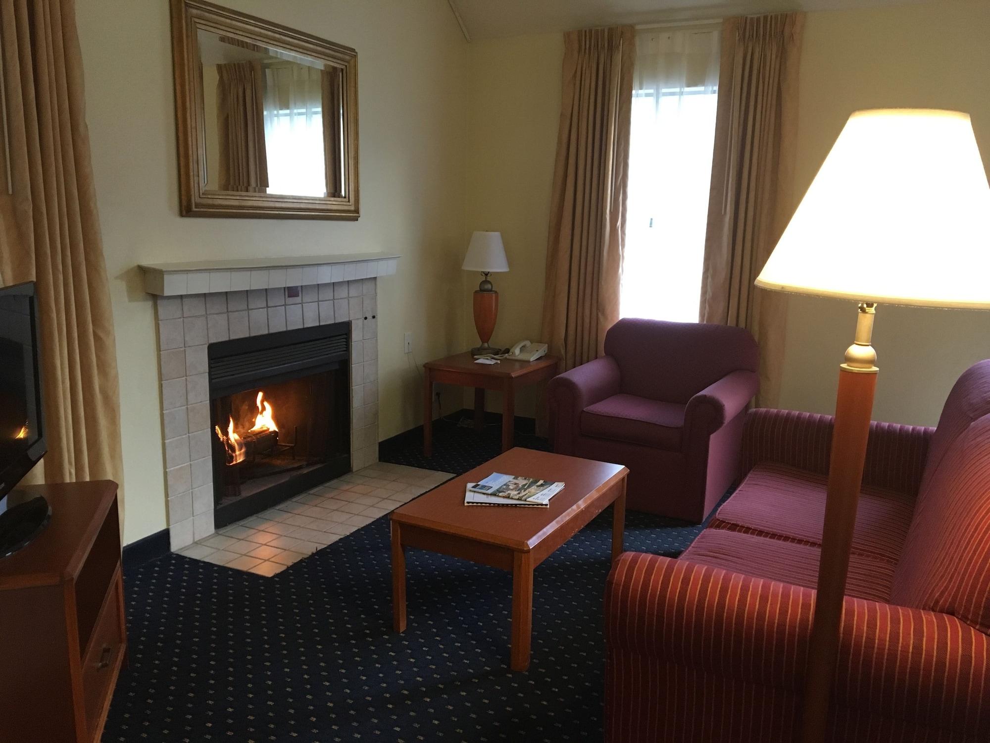 Affordable Suites Of America Grand Rapids Kentwood Экстерьер фото