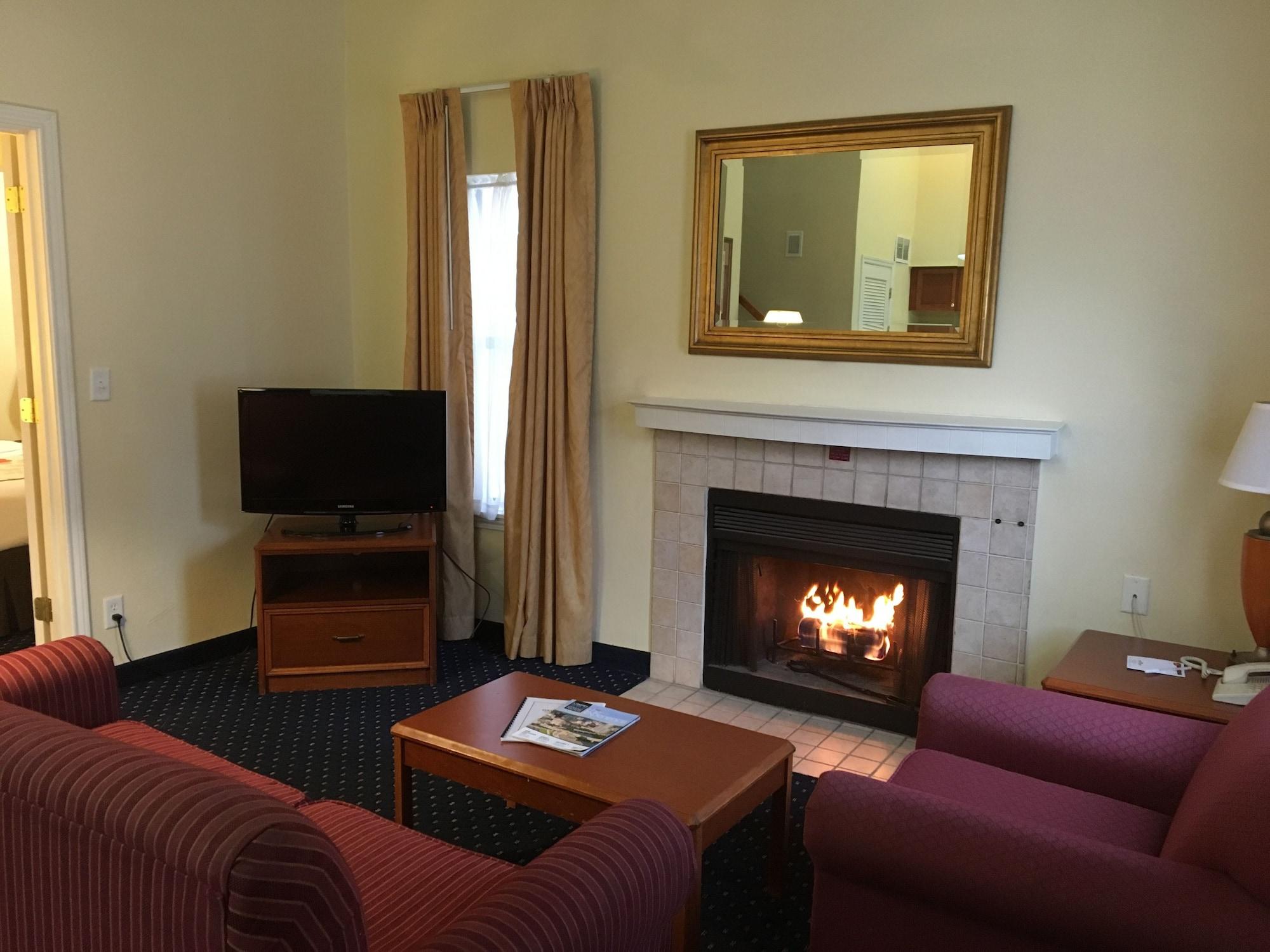 Affordable Suites Of America Grand Rapids Kentwood Экстерьер фото