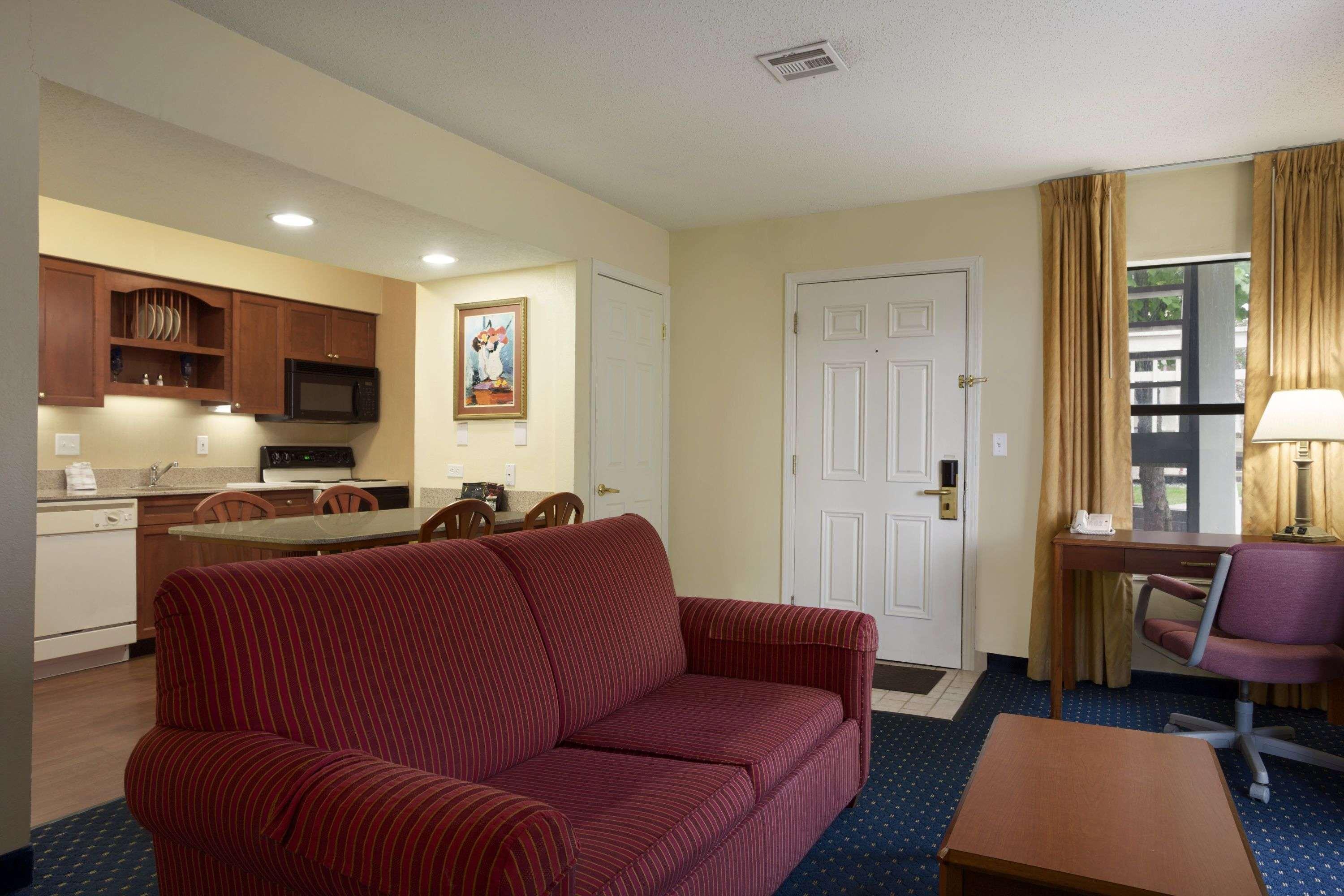 Affordable Suites Of America Grand Rapids Kentwood Экстерьер фото