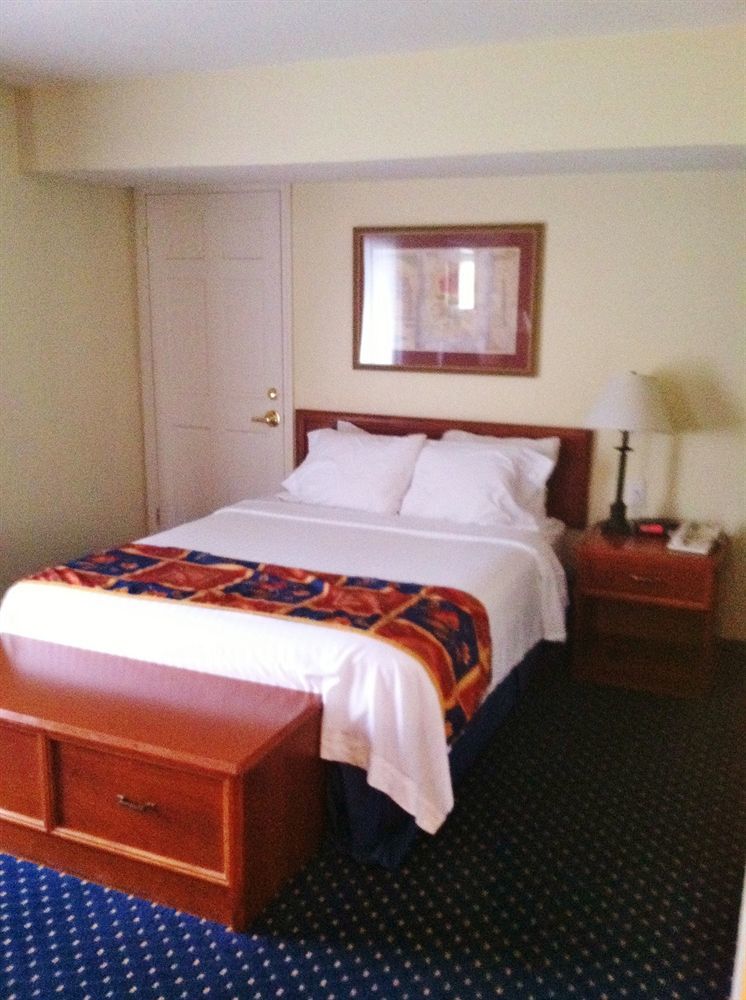 Affordable Suites Of America Grand Rapids Kentwood Экстерьер фото